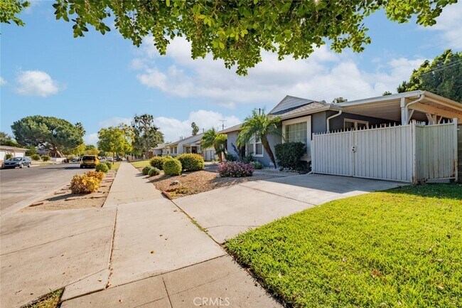 Building Photo - 16908 Los Alimos St