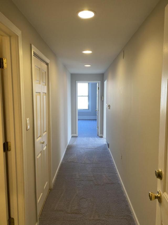 Building Photo - 1 bedroom in Seattle WA 98107