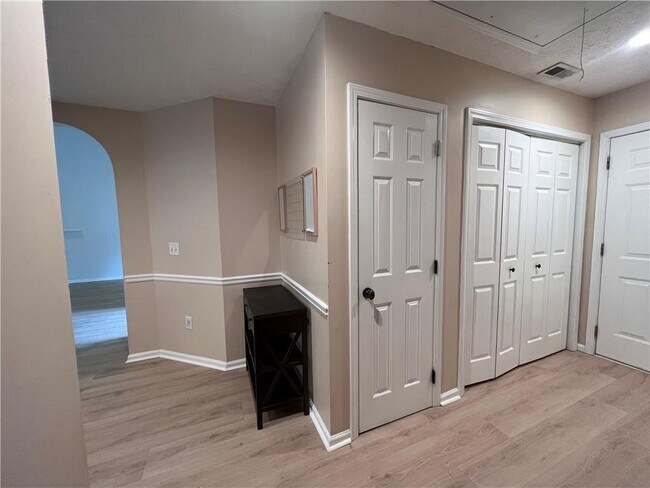 Building Photo - 1790 Alcovy River Dr