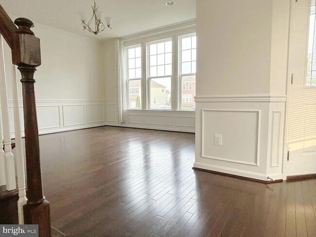 Building Photo - 24887 Coventry Grove Ct