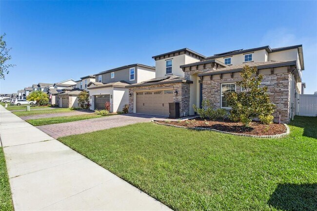 Building Photo - 1111 Lone Palm Wy