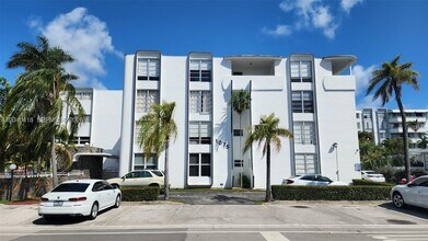 Building Photo - 1075 93rd St