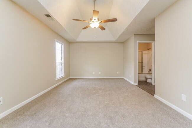 Building Photo - 5545 Dorsett Shoals Ln