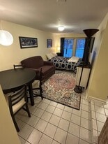 Building Photo - 2422 Observatory Pl NW