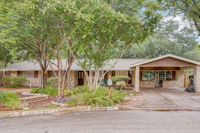 Primary Photo - Welcome to this beautiful 3-bedroom, 2-bat...