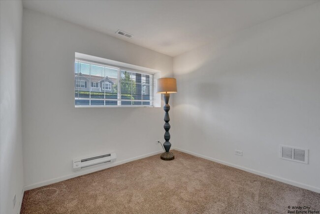 Building Photo - 1110 Sapphire Ln