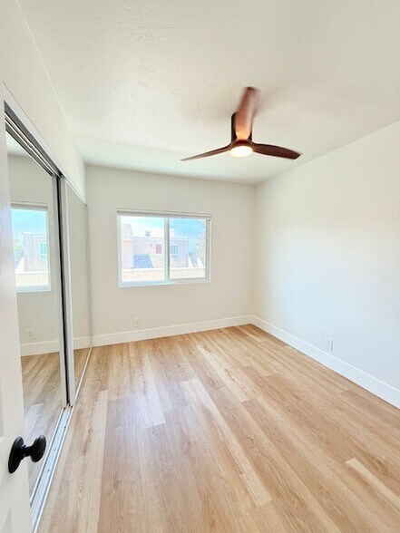 Building Photo - 24033 Vista Corona