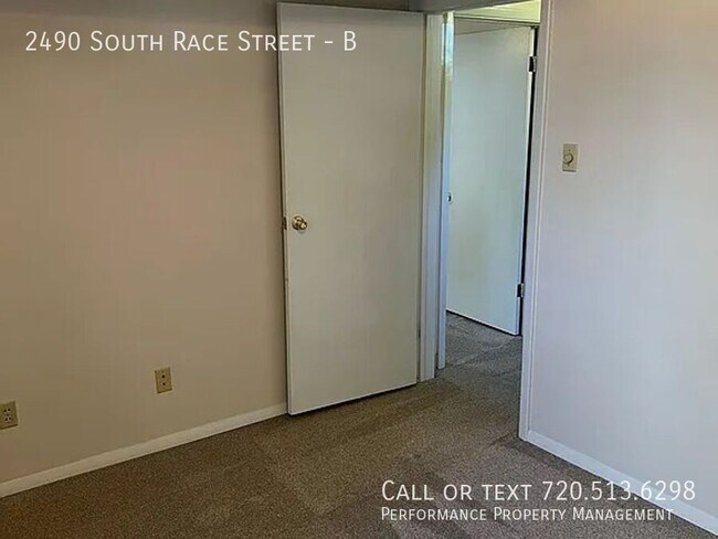 Building Photo - 2490 S Race St