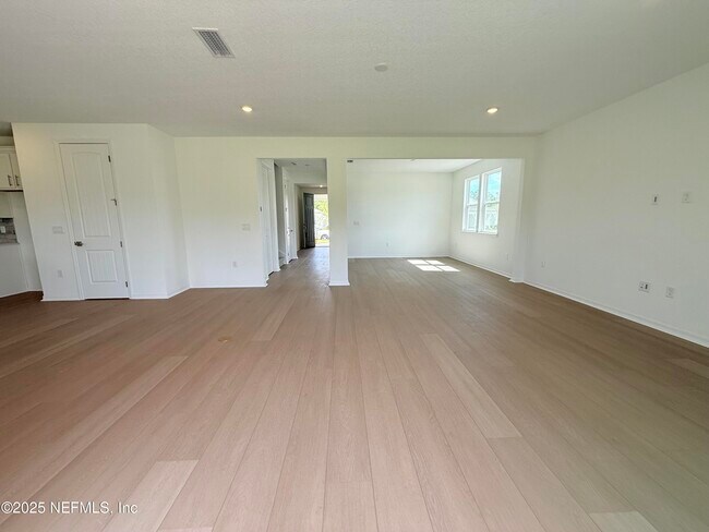 Building Photo - 3321 Harvesters Ct
