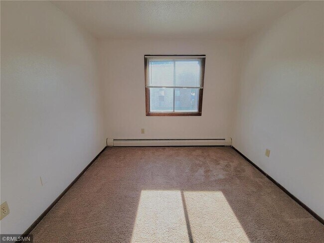 Building Photo - 417 S Wasson Ln