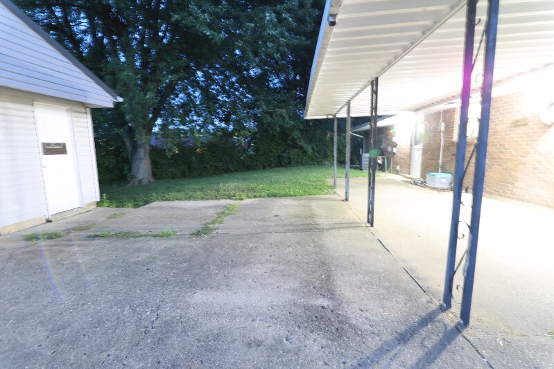 Building Photo - 4889 Fishburg Rd