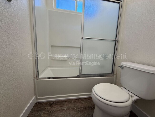 Building Photo - 97 la Jolla St