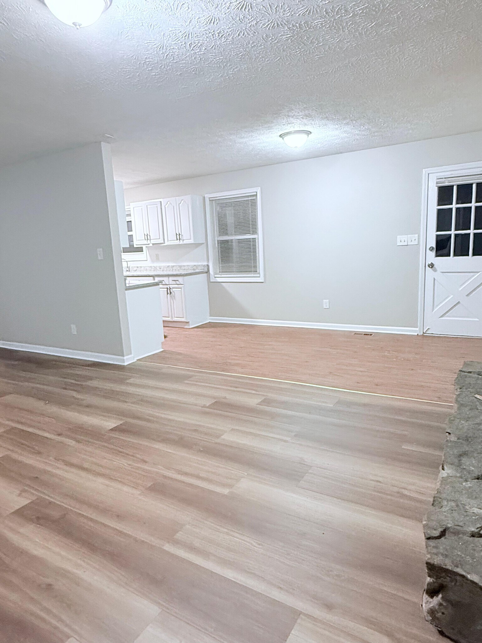 Building Photo - 5957 Sherrie Ln