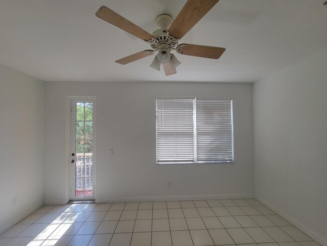 Building Photo - 3517 Shoma Ln