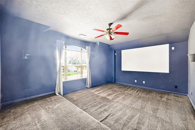 Building Photo - 10815 Lake Raven Ct