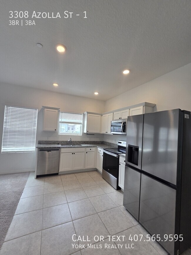 Building Photo - 3308 Azolla St