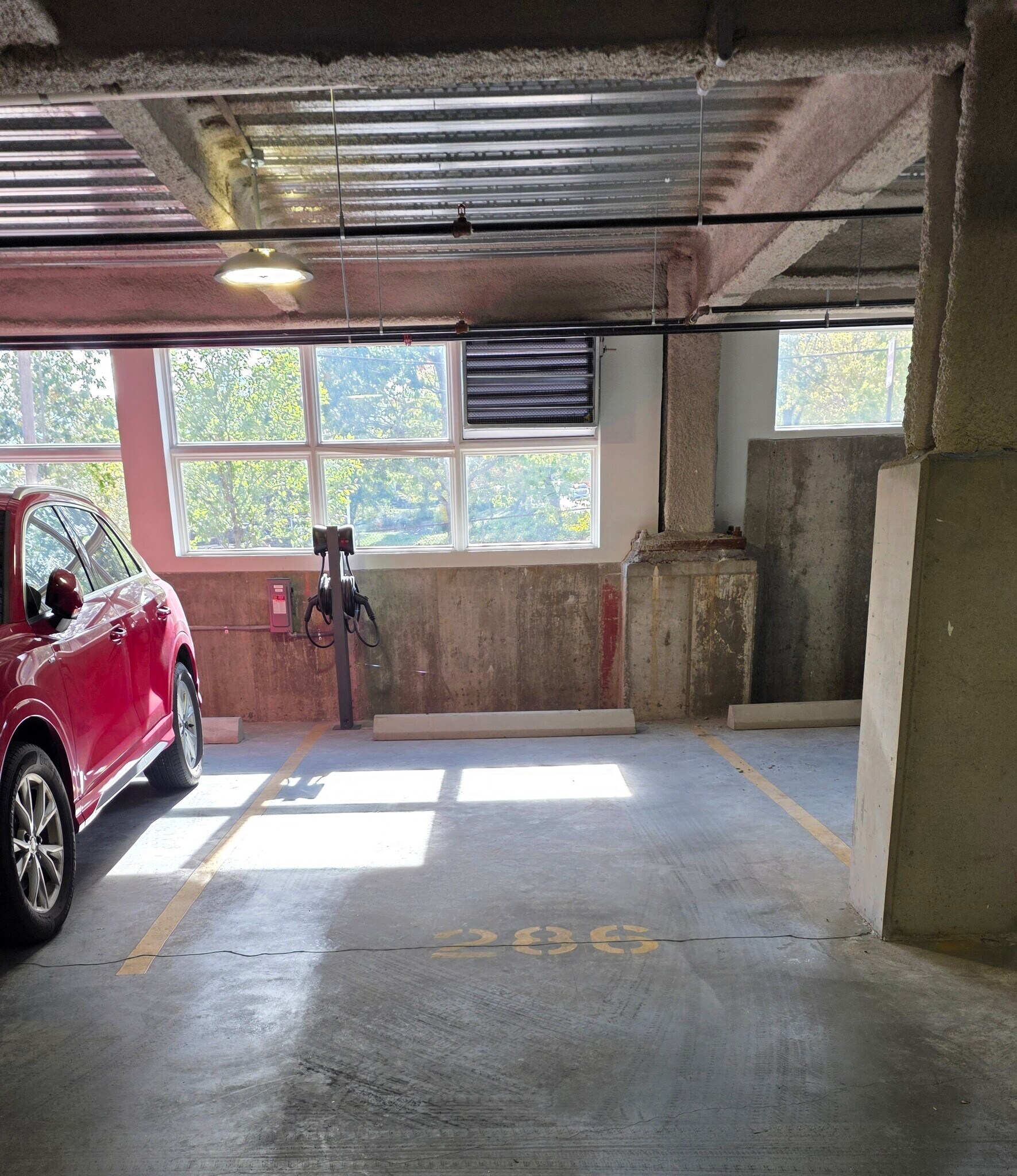 Building Photo - 383 Commercial St