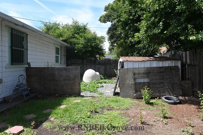 Building Photo - Resident Benefit Package Property