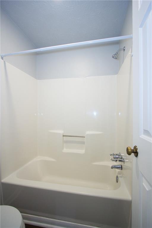 Building Photo - 3252 Inez Dr