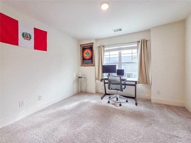 Building Photo - 5786 Calle Vis Dr