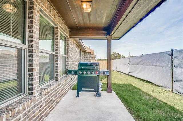 Building Photo - 519 Long Prairie Dr