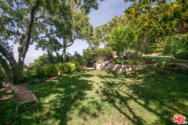 Building Photo - 13415 Java Dr