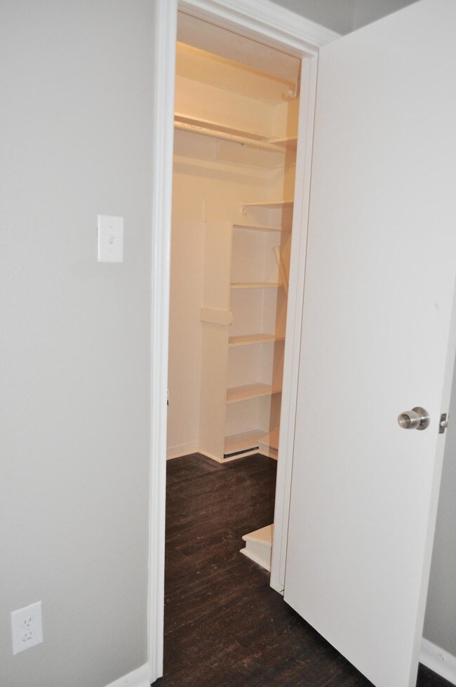 Master Closet - 12418 Riva Ridge Ln