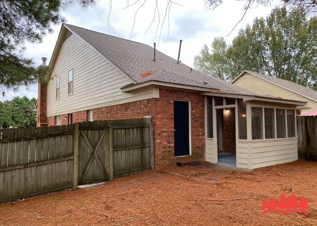 Building Photo - Welcome to 1259 Shady Grove Cove!