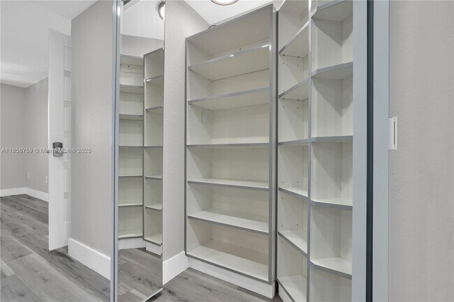 Building Photo - 5880 Collins Ave