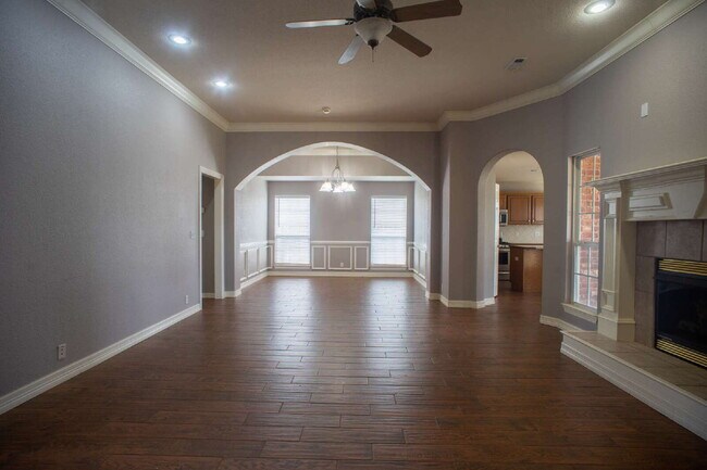 Building Photo - "Spacious 4-Bed Home with Granite Touch & ...