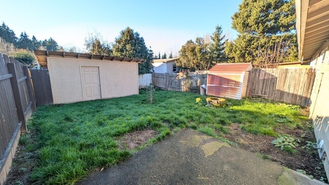 Building Photo - Single level in Sherwood