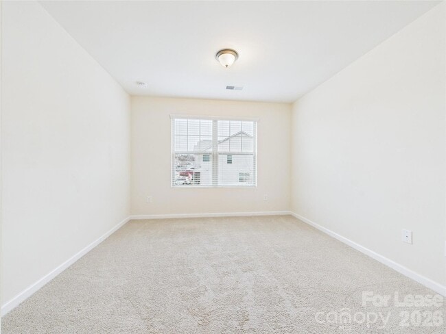 Building Photo - 6005 Sweetbay Ln