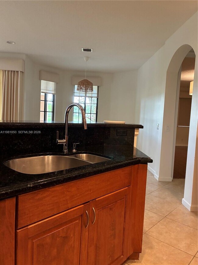 Building Photo - 2757 Center Ct Dr
