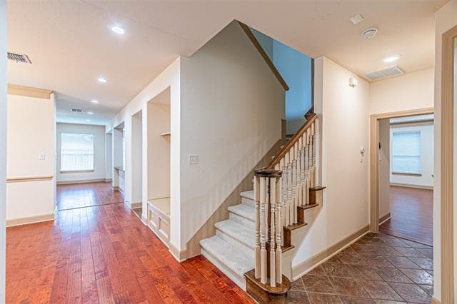 Building Photo - 15097 Blakehill Dr