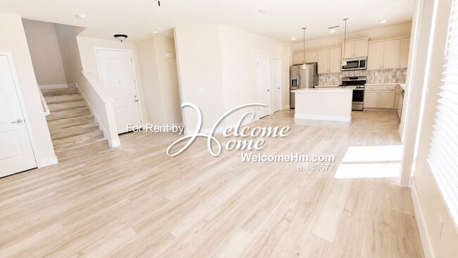 Building Photo - 2010 Harmony Valley Dr