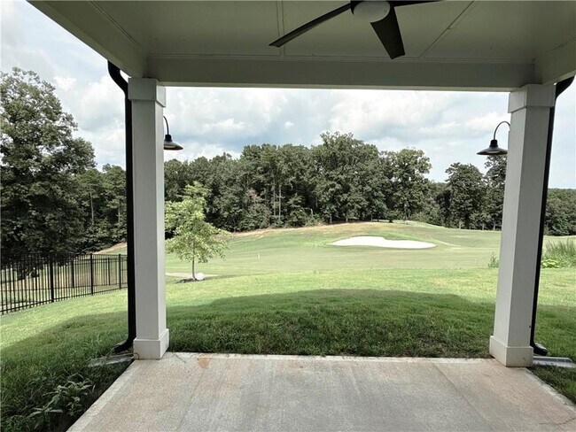 Building Photo - 207 Foxhill Dr