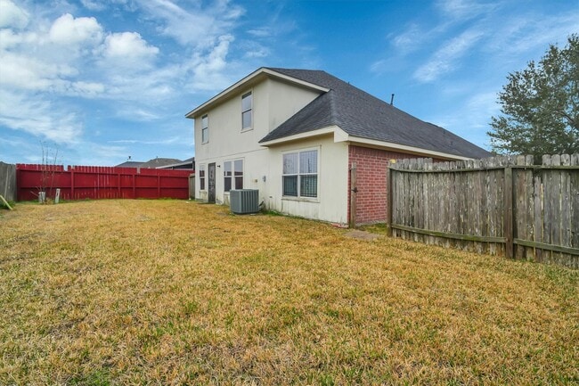 Building Photo - 14130 Magnus Ln