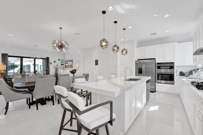 Building Photo - 5308 Sagan Ln