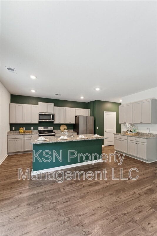 Building Photo - 238 Sage Fld Dr