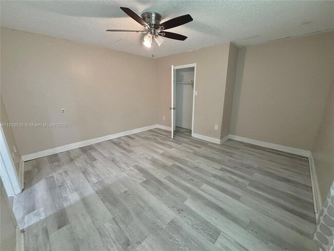 Building Photo - 11615 NW 23rd Ct