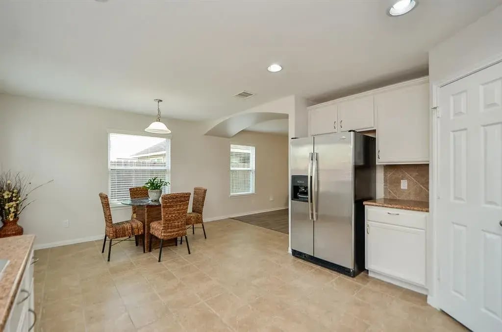 Building Photo - 2242 Tandy Park Way