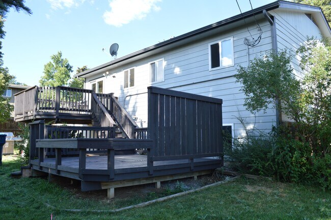 Building Photo - 8146 E Fremont Ave