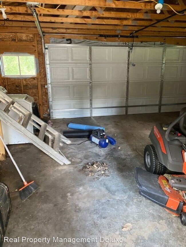 Building Photo - 3 br, 2 bath House - 28673 County Road 66