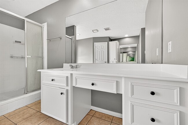 Building Photo - 4806 Sunshine Dr