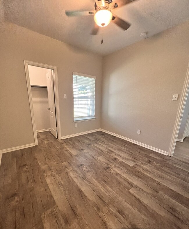 Building Photo - 40547 Berylline Ln.