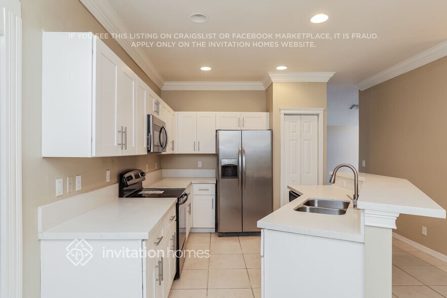 Building Photo - 6763 Coral Reef St