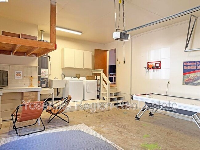 Building Photo - 20790 Ferretti Rd
