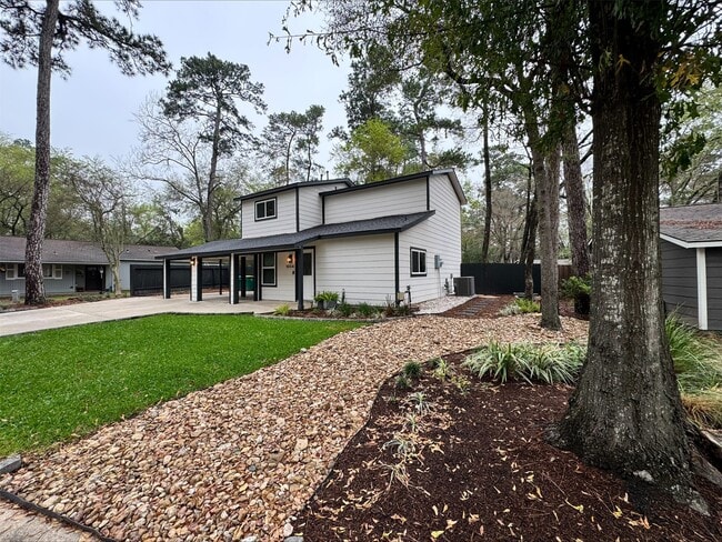 Building Photo - 1004 E Red Cedar Cir