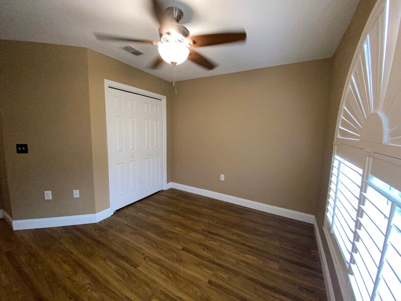 Building Photo - 22815 Richardson Ln