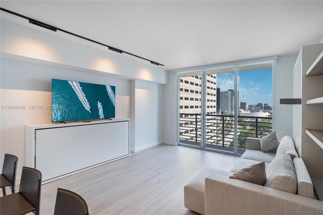 Building Photo - 325 S Biscayne Blvd